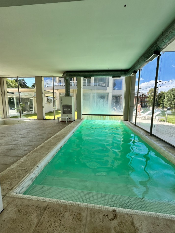 Alquiler Temporal en Carilo: Moderno Departamento a 1 cuadra del mar con Excelente Ubicacion