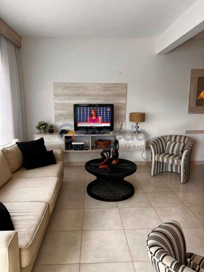 Moderno Departamento en Pinamar a cuadras del mar. Zona Duplex