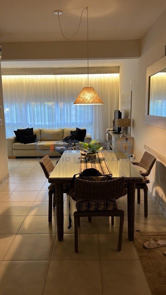 Moderno Departamento en Pinamar a cuadras del mar. Zona Duplex