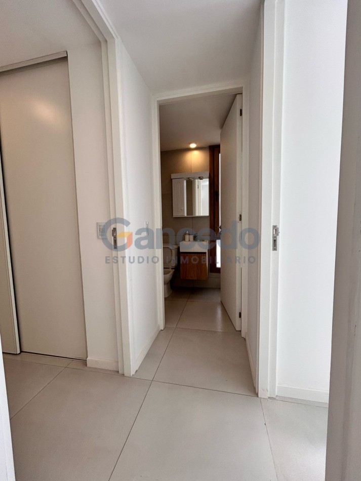 Alquiler Departamento Nuevo en Pinamar con Cochera y Pileta