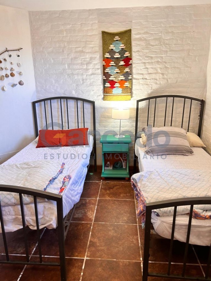 Casa a Dos Cuadras de la Playa en Lasalle, Pinamar