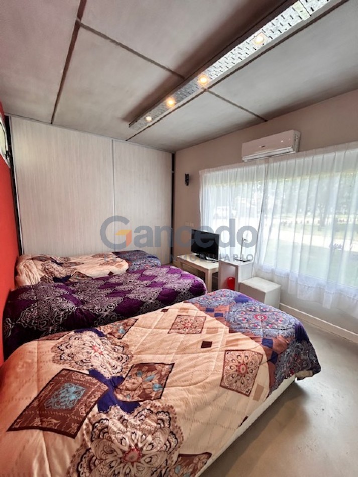 Casa con Pileta. Ubicada en el Nuevo Barrio Alamos, PINAMAR