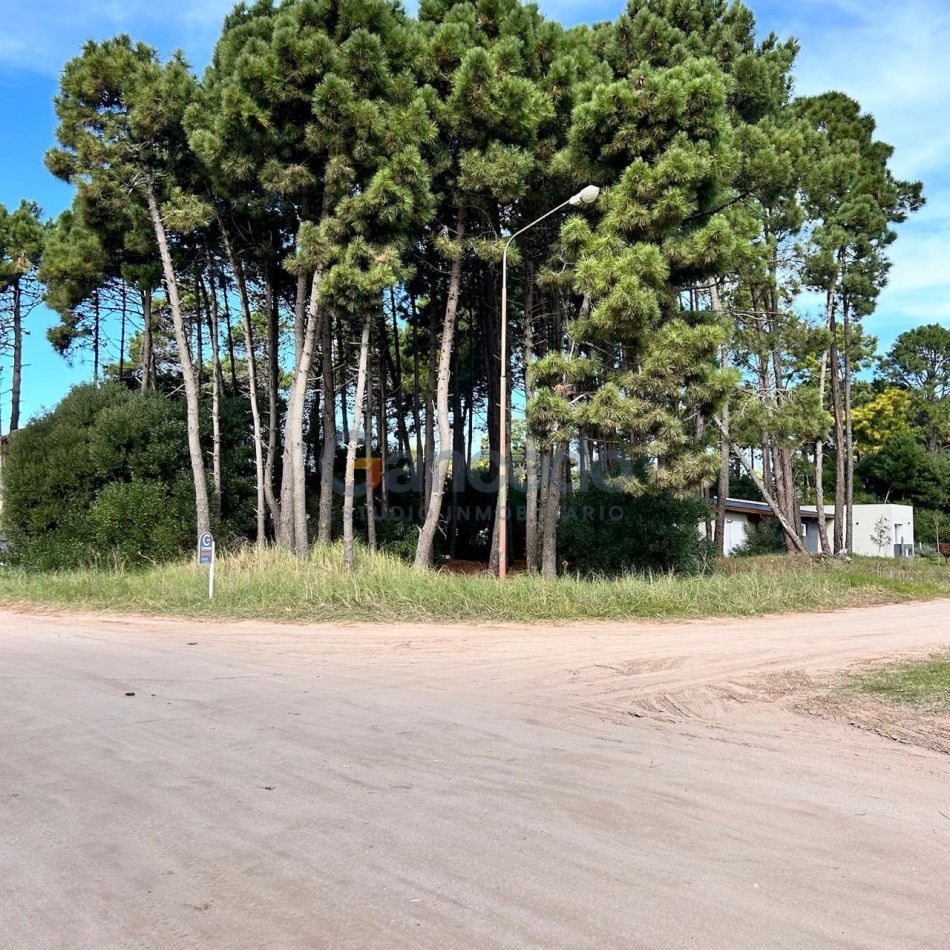 Lote en venta - Barrio Nayades Pinamar