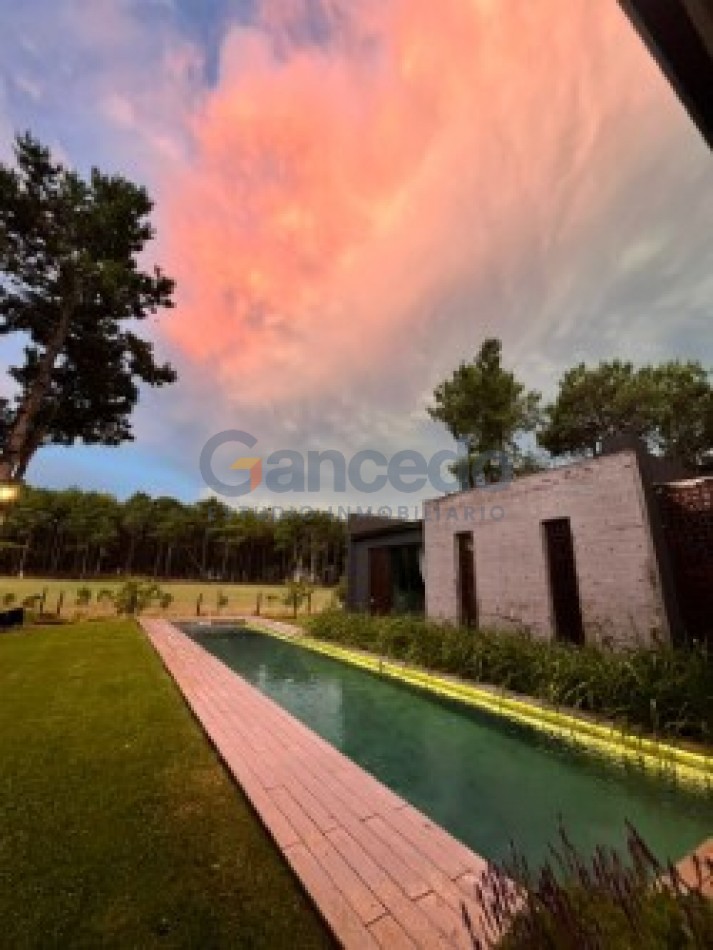 CASA EN ISLA DEL GOLF CON PILETA PINAMAR ALQUILER TEMPORAL