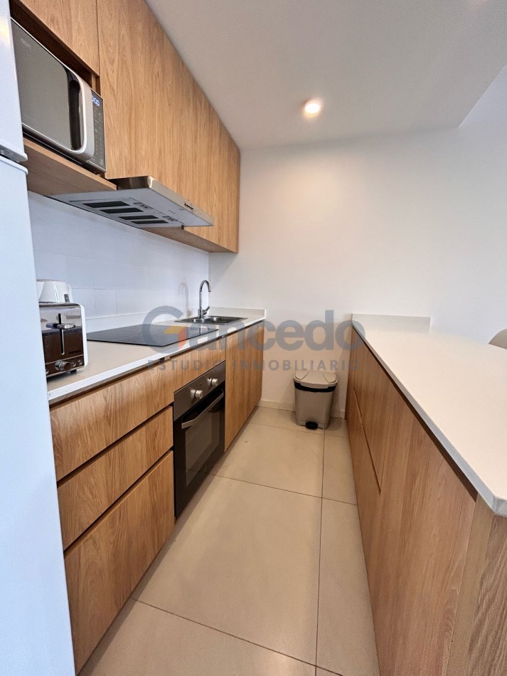 Alquiler Departamento Nuevo en Pinamar con Cochera y Pileta
