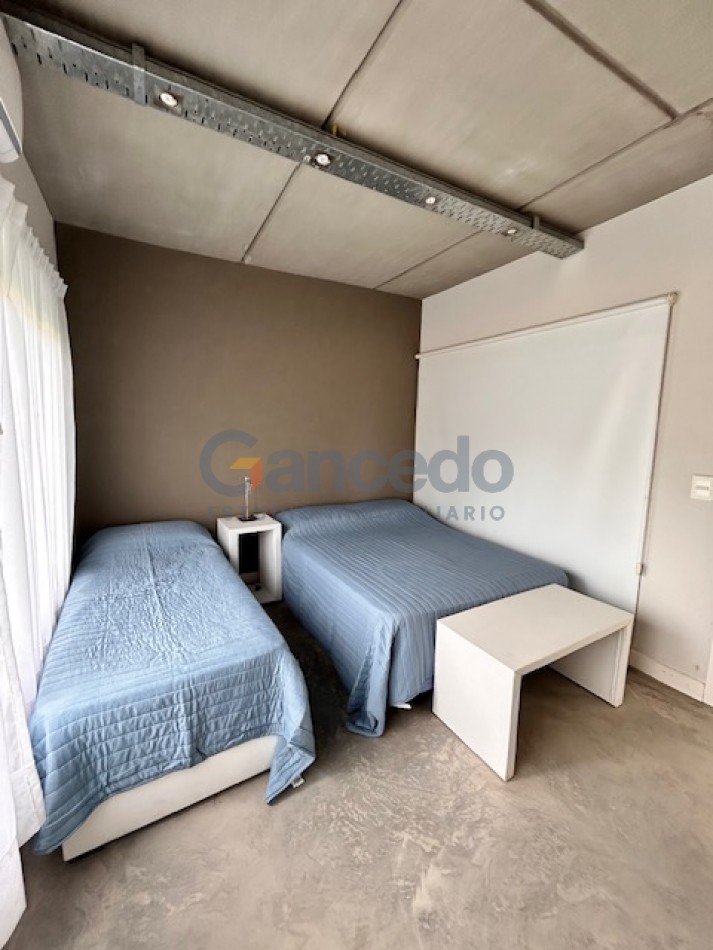 Casa con Pileta. Ubicada en el Nuevo Barrio Alamos, PINAMAR