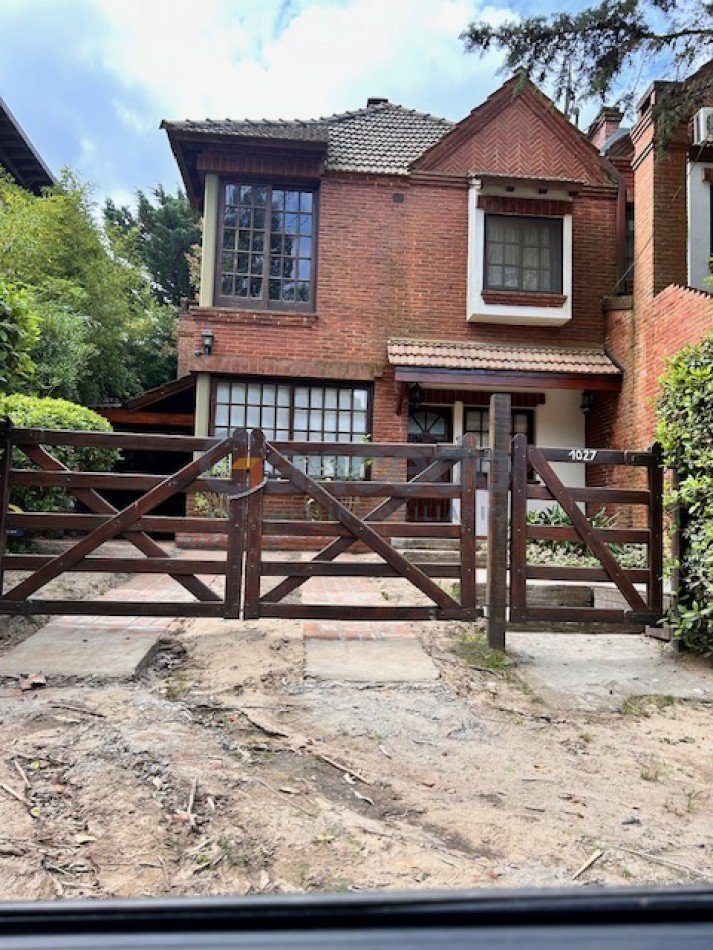 Duplex centro Pinamar alquiler