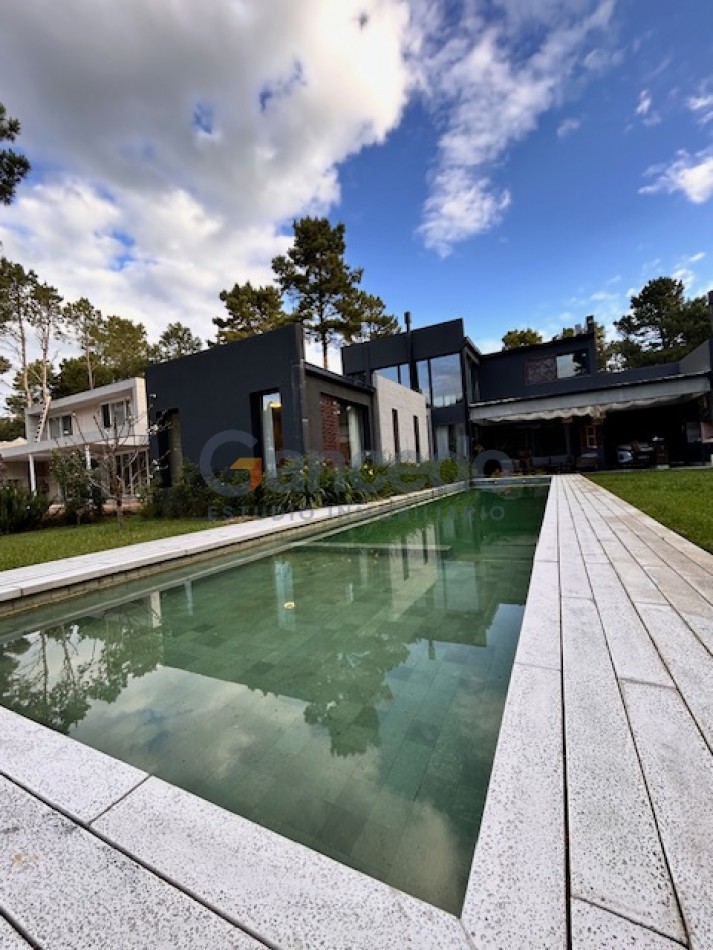 CASA EN ISLA DEL GOLF CON PILETA PINAMAR ALQUILER TEMPORAL