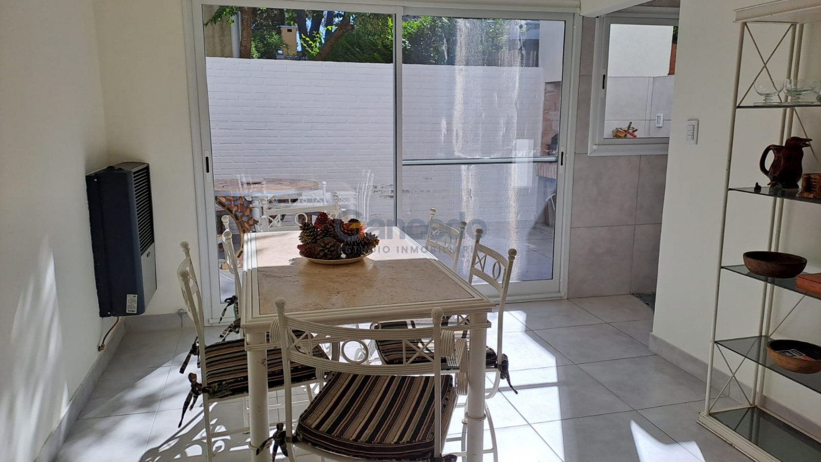Duplex en Pinamar para 6. Comodidad y Ubicacion Perfecta - 2 Dormitorios con Patio y Parrilla