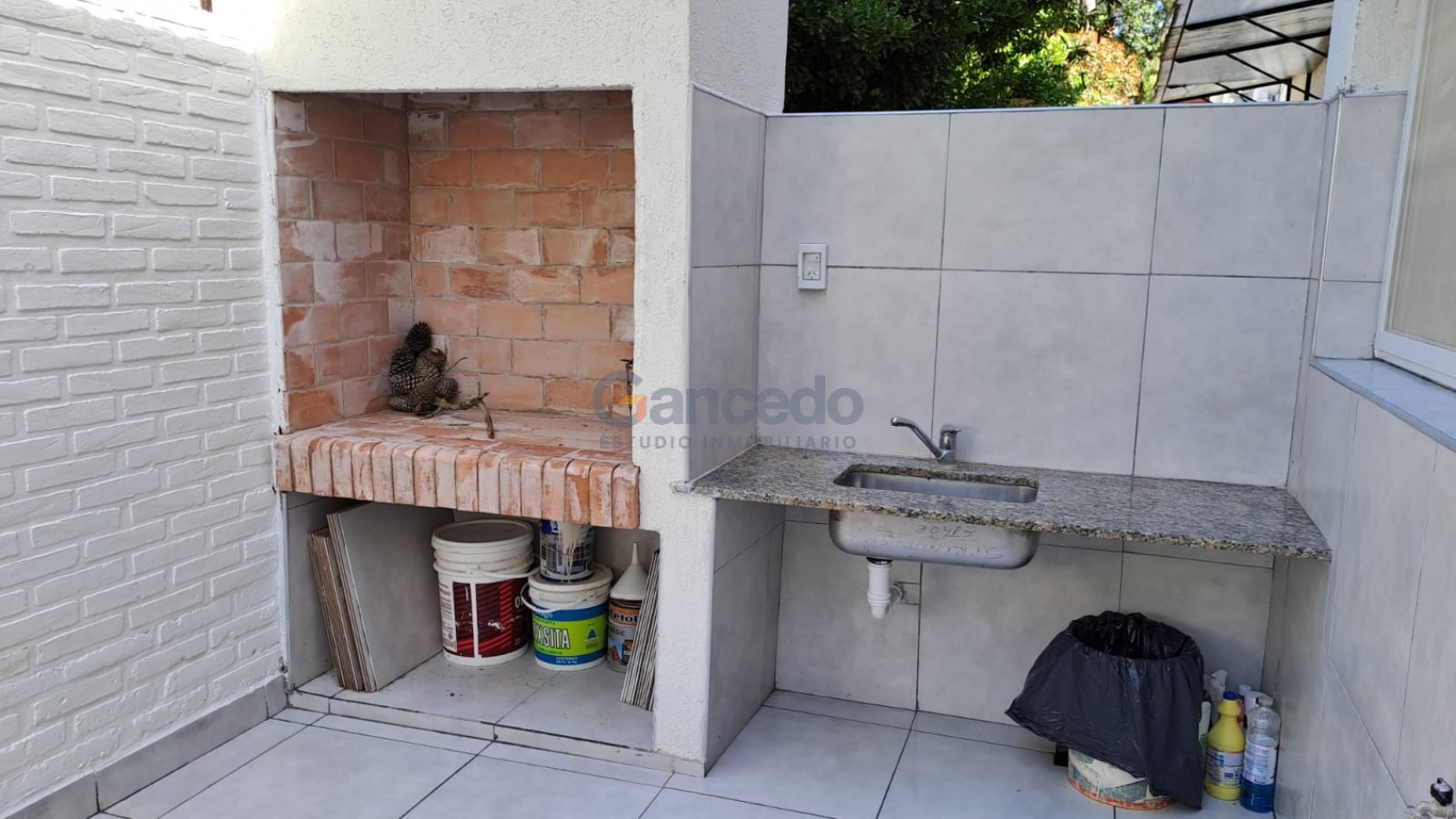 Duplex en Pinamar para 6. Comodidad y Ubicacion Perfecta - 2 Dormitorios con Patio y Parrilla