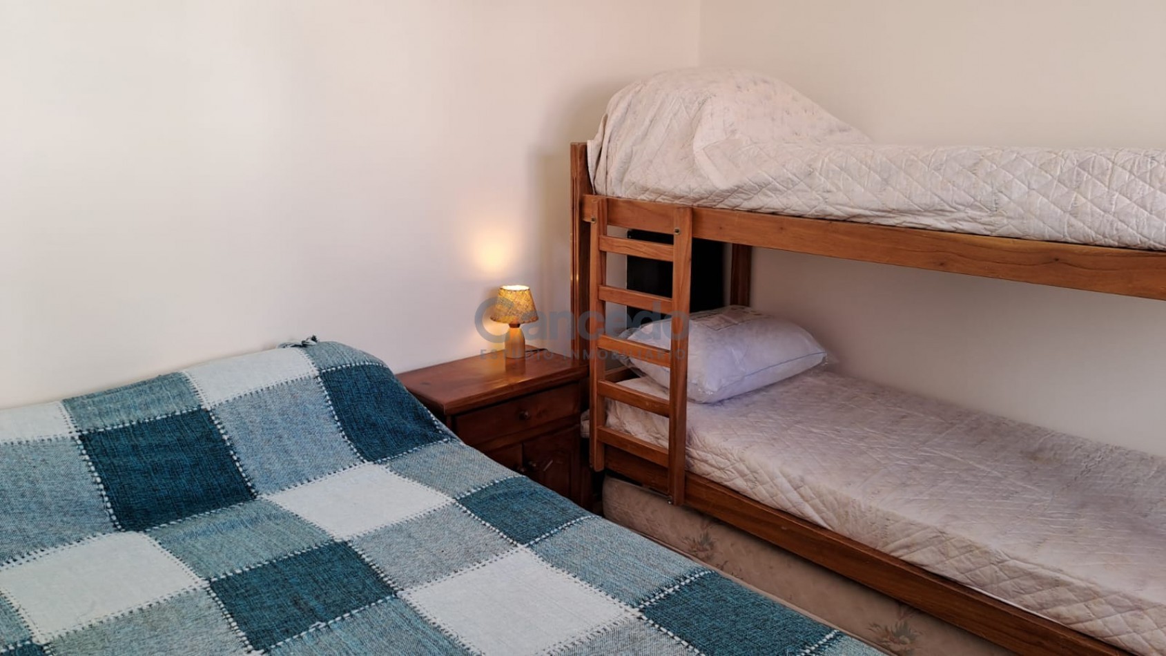 Duplex en Pinamar para 6. Comodidad y Ubicacion Perfecta - 2 Dormitorios con Patio y Parrilla