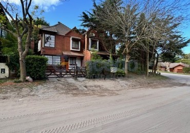 Duplex centro Pinamar alquiler