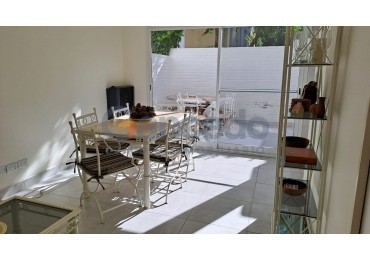 Duplex en Pinamar para 6. Comodidad y Ubicacion Perfecta - 2 Dormitorios con Patio y Parrilla